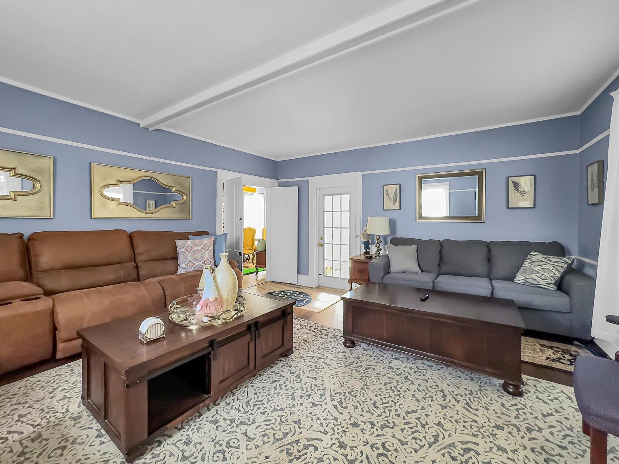 The Kelly House - 4 Bedroom Historic Lodge - Downtown เอลลิคอตต์วิลล์ ภายนอก รูปภาพ